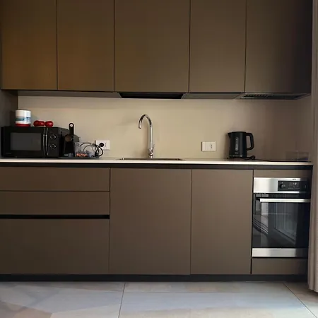 La Perla Di - Private Parking * 바리