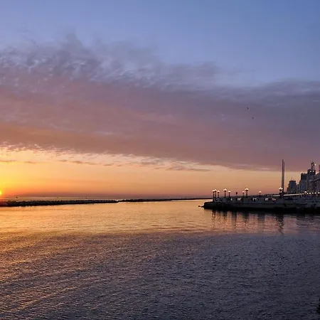 La Perla Di - Private Parking باري